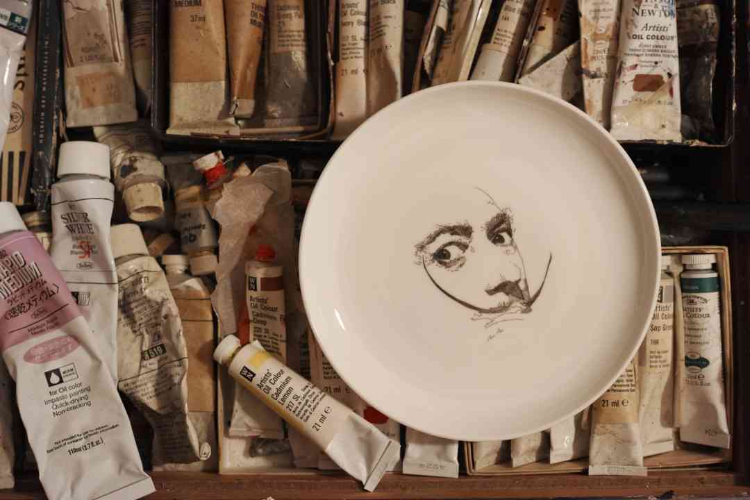 小松崎徹郎について